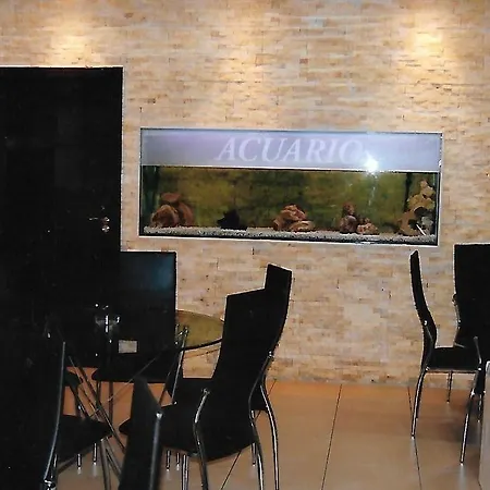 马格达莱纳富恩特酒店 Santa Amalia